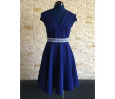Midi šaty s kruhovou sukňou